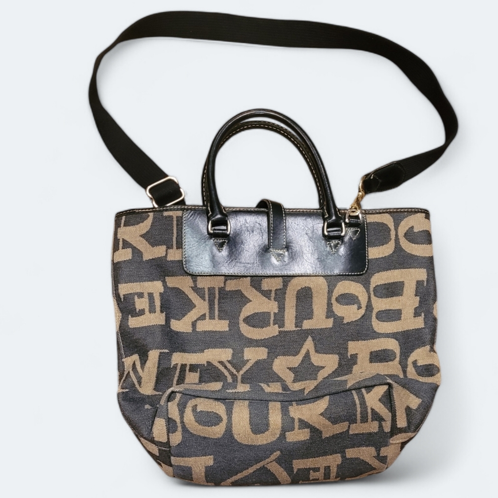Dooney & Bourke Vintage Medium Shoulder Bag